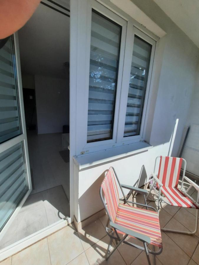 바르샤바 Apartament Zorzy Przy Instytucie Kardiologii Anin 아파트 외부 사진