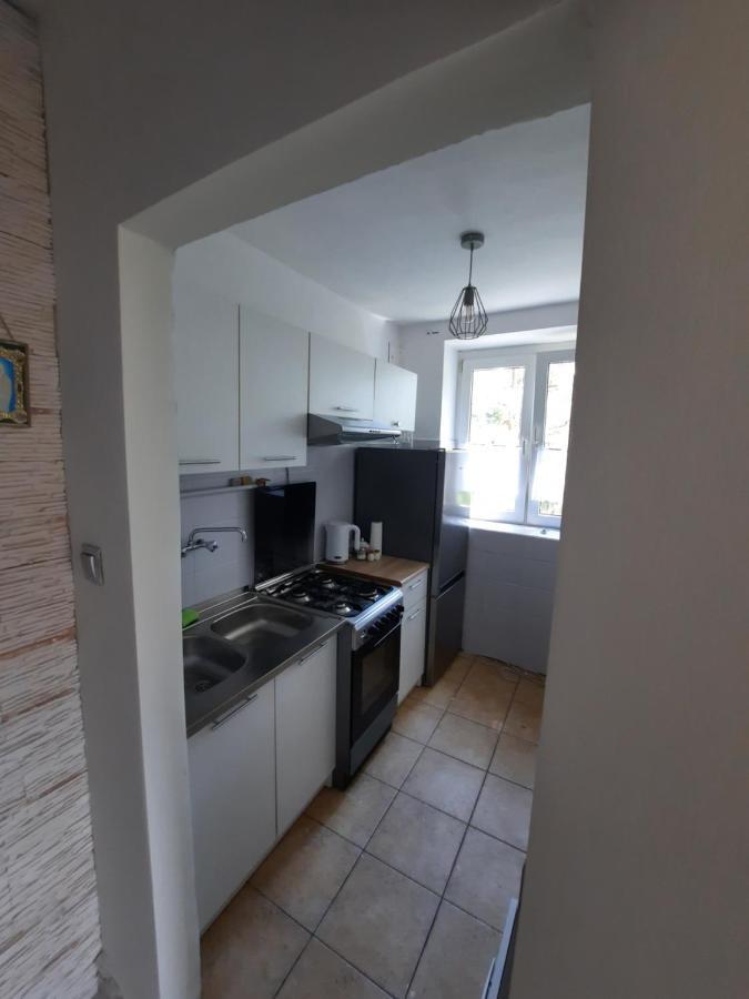 바르샤바 Apartament Zorzy Przy Instytucie Kardiologii Anin 아파트 외부 사진