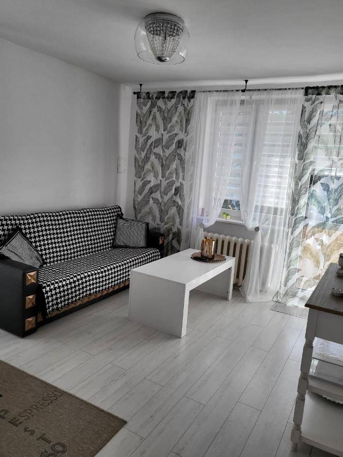바르샤바 Apartament Zorzy Przy Instytucie Kardiologii Anin 아파트 외부 사진